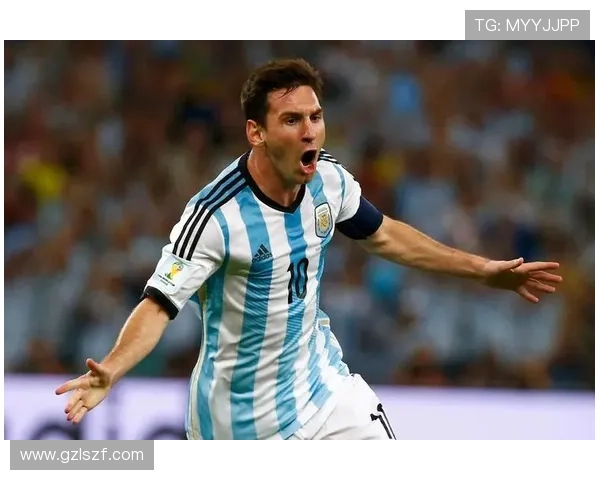 16号球衣的传奇足球明星们盘点与他们的辉煌成就分析 16号球衣的传奇足球明星们盘点与他们的辉煌成就分析