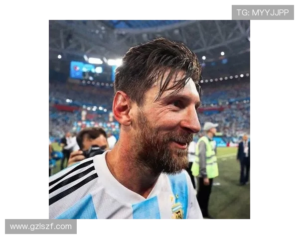 足球明星伤感头像男展现内心世界的孤独与追求