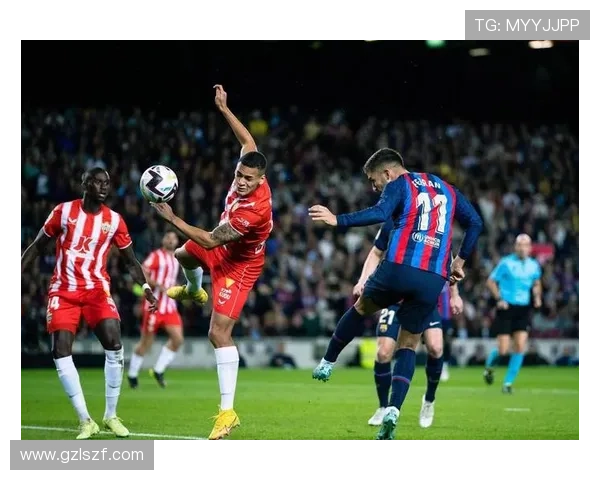 足球明星在比赛中展现风采与技巧引领球队走向胜利的精彩瞬间 足球明星在比赛中展现风采与技巧引领球队走向胜利的精彩瞬间